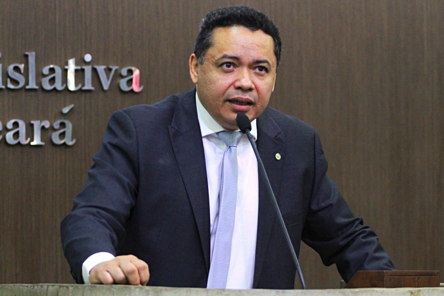 Deputado Tony Brito será empossado presidente do Sindicato dos Policiais  Civis do Ceará - Blog Edison Silva