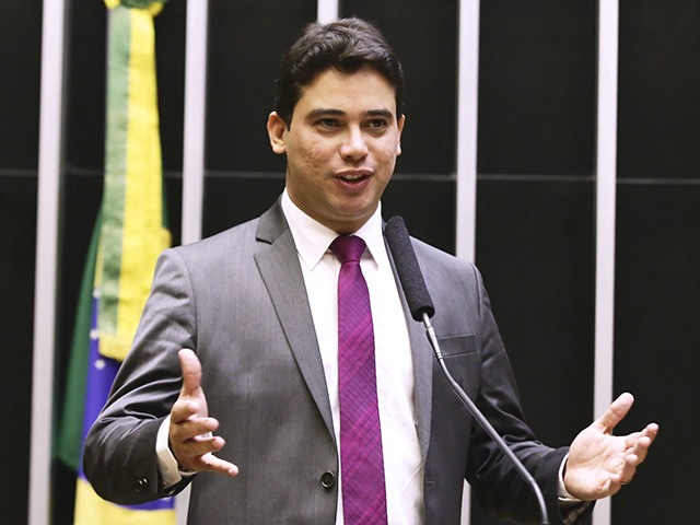 Ministério Público denuncia deputado federal Júnior Mano (PL) por crimes  contra a Administração Pública - Blog Edison Silva