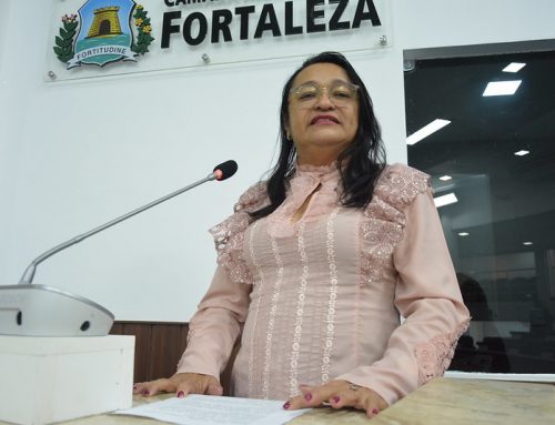 Vereadora de Fortaleza propõe programa municipal de apoio ao jovem aprendiz