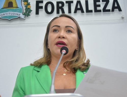 Representação contra Enfermeira Ana Paula é esquecida na Câmara de Fortaleza