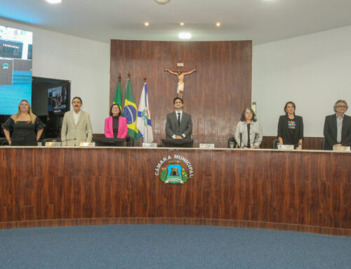 Câmara municipal de Fortaleza presta homenagem a mães atípicas