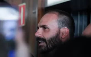 STF formaliza denúncia que coloca Eduardo Bolsonaro na condição de réu