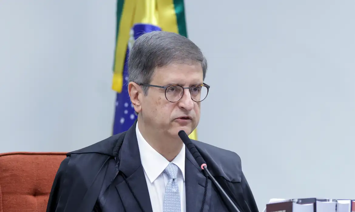 PGR se posiciona contra benefício de prisão domiciliar a Bolsonaro