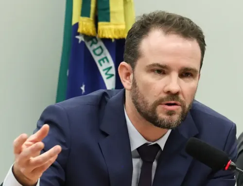 Lula quer avaliação sobre consequências da decisão de Trump sobre organizações terroristas