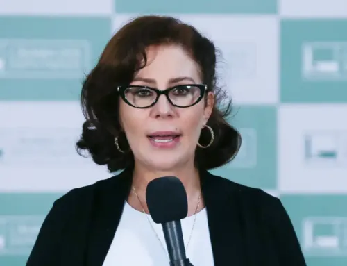 Ao negar extradição de Zambelli, Justiça italiana cita Moraes