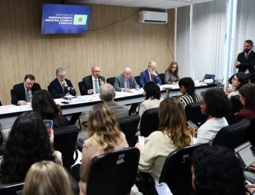 Setores atingidos por tarifaço dos EUA terão novo plano de socorro