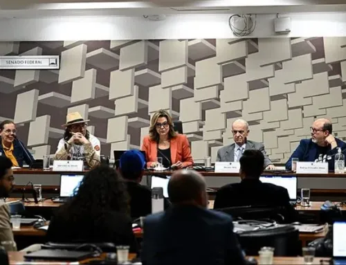 Debate expõe divergências sobre direitos e controle no trabalho por aplicativo