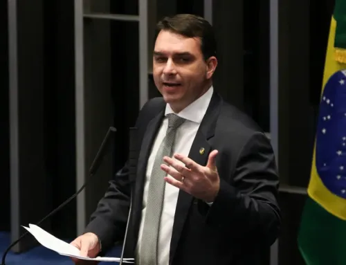 Depoimento de Flávio Bolsonaro sobre calúnia contra o presidente Lula